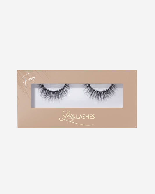 Lilly Lashes | Everyday | Minimal | Front of Box